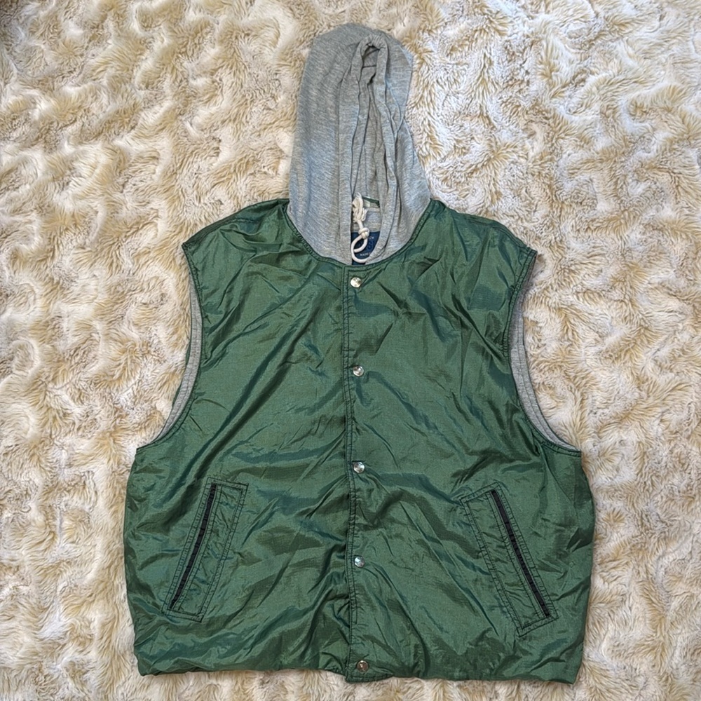 Vintage News Company Green Hooded Men's Vest size M